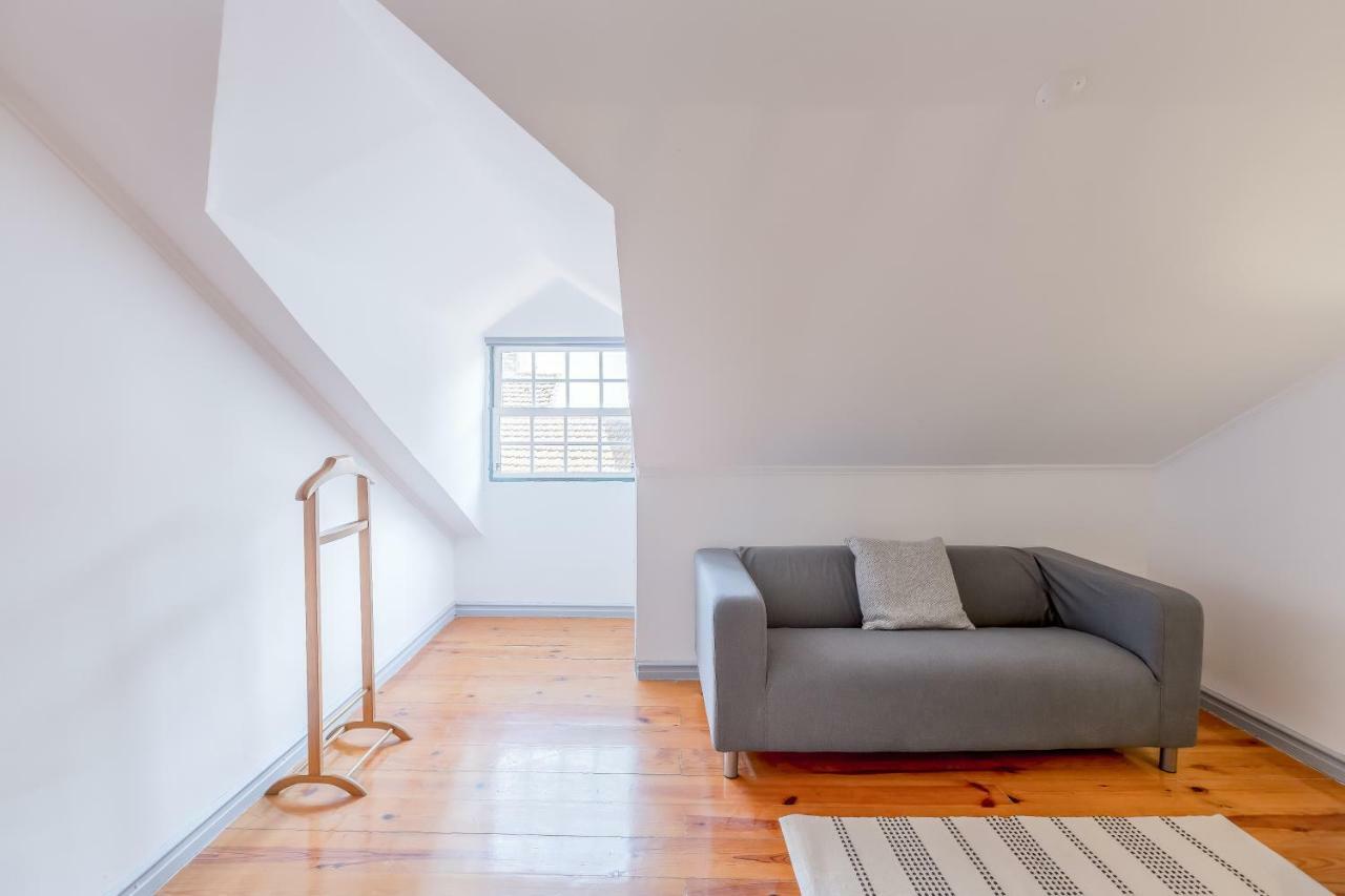Bright & Spacious Alfama Apartment, By Timecooler 리스본 외부 사진