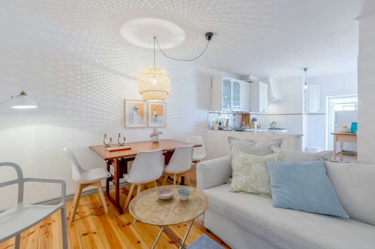 Bright & Spacious Alfama Apartment, By Timecooler 리스본 외부 사진