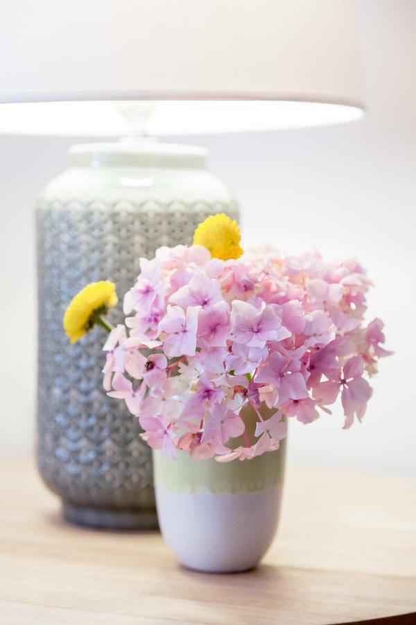 Bright & Spacious Alfama Apartment, By Timecooler 리스본 외부 사진